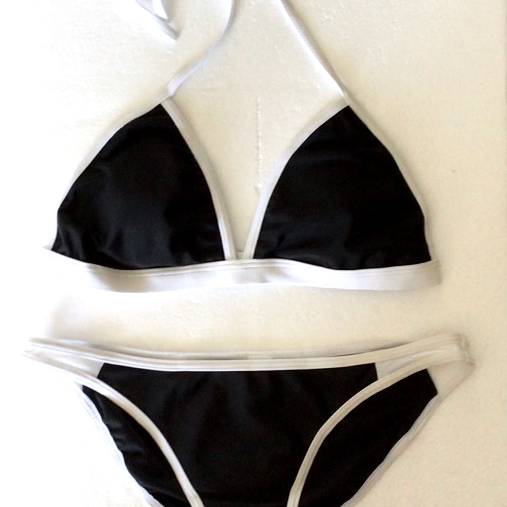 NWOT Color Block Black and White Bikini Set, Size L